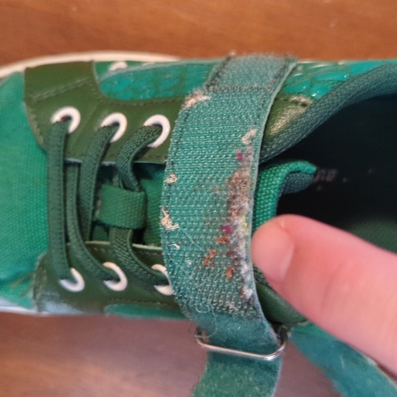 Green Alligator Sneakers Little Boys Size 13 Adjustable Straps - Picture 6 of 10